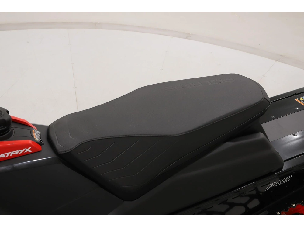 2026 Polaris 850 Switchback Assault 146 - 1.5 Ice Storm alt