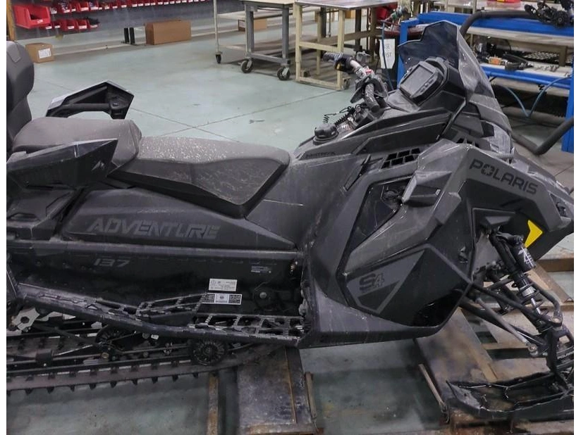 2024 Polaris Prostar S4 Indy Adventure 137 alt