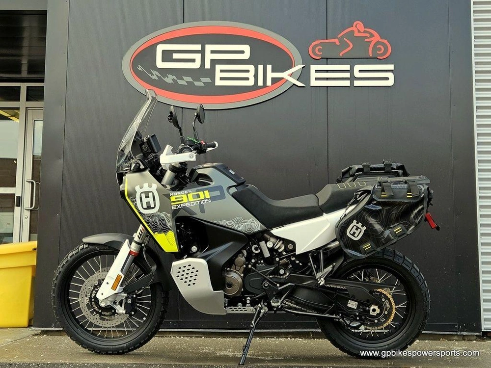2025 Husqvarna Norden 901 Expedition