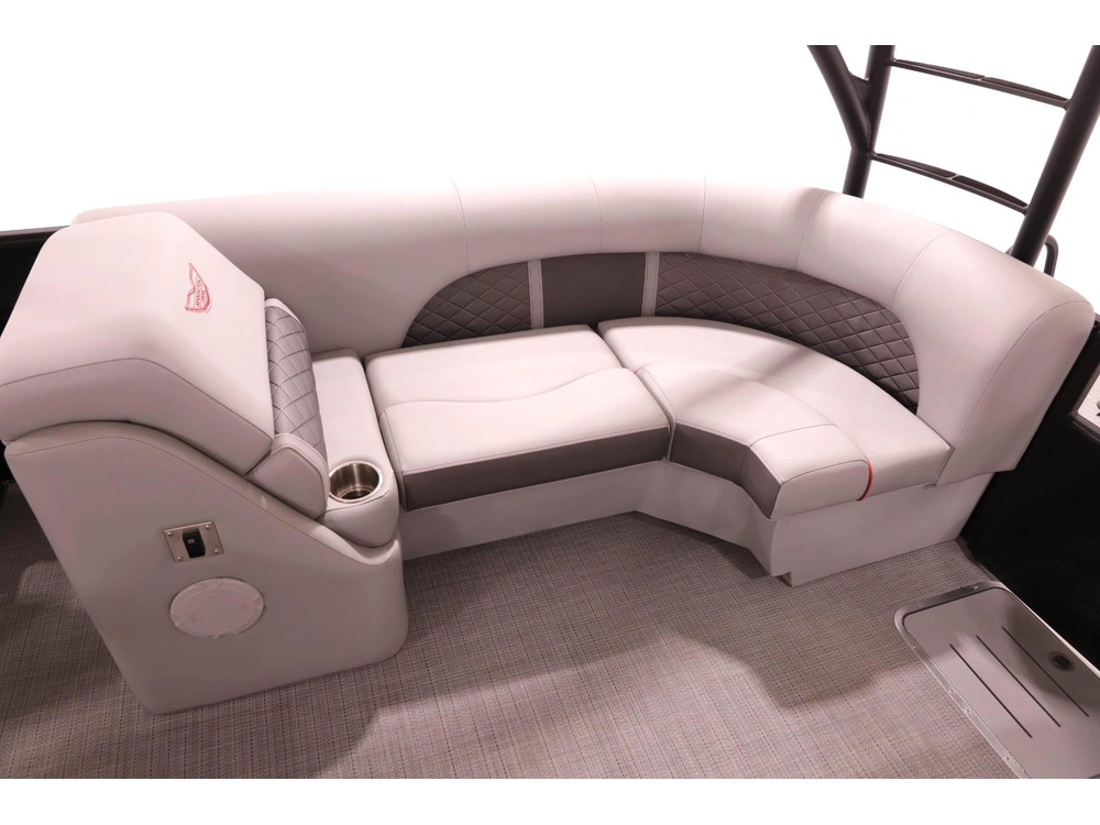 2024 Other 26l Stern Radius Top Deck With Slide alt