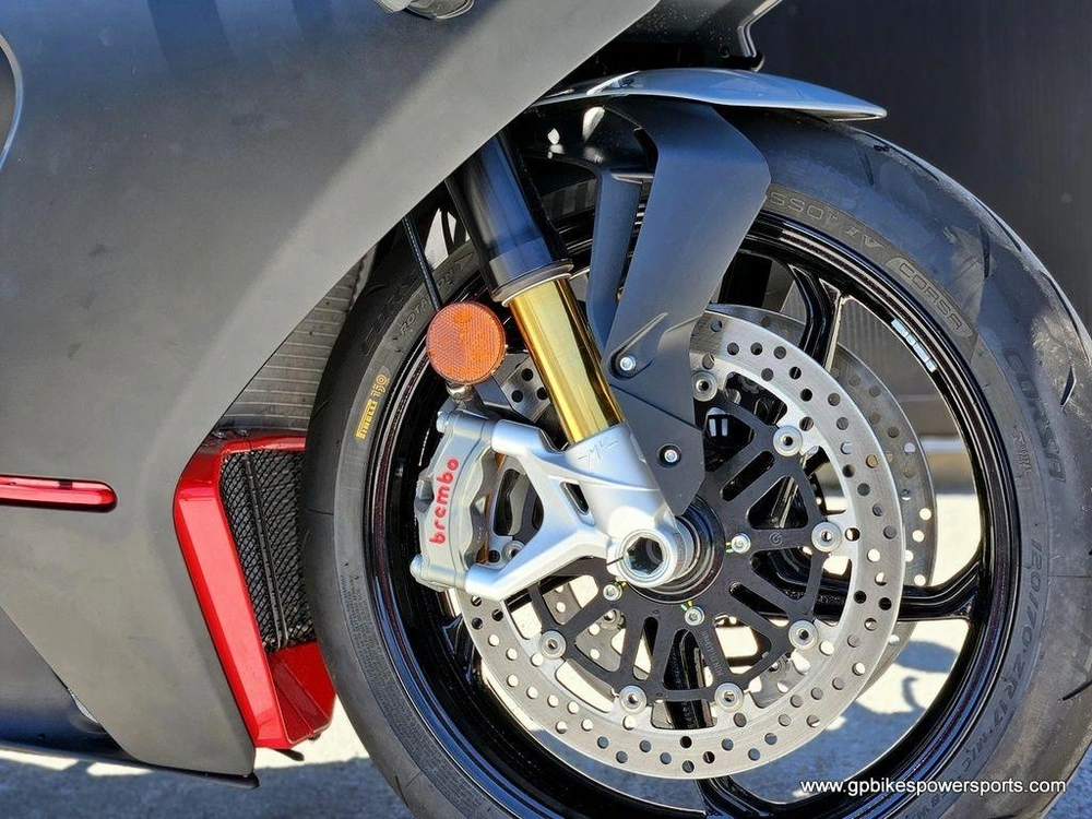 2023 Mv Agusta Superveloce 800
