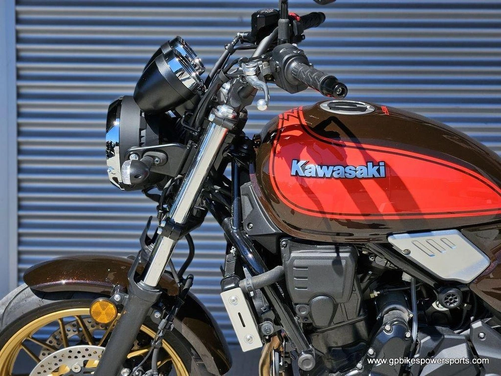 2022 Kawasaki Z650rs 50th Anniversary
