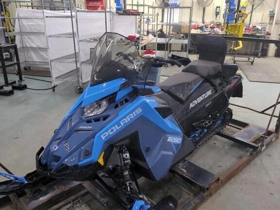 2024 Polaris 650 Indy Adventure 137 alt