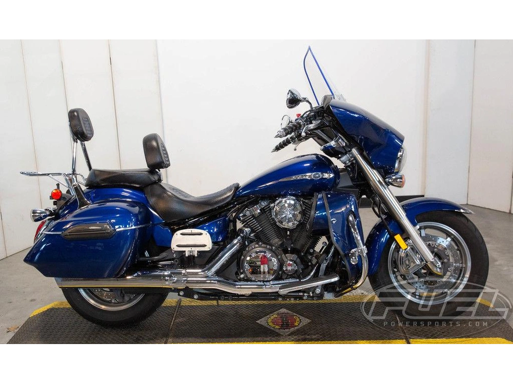 2013 Yamaha V Star® 1300 Deluxe alt