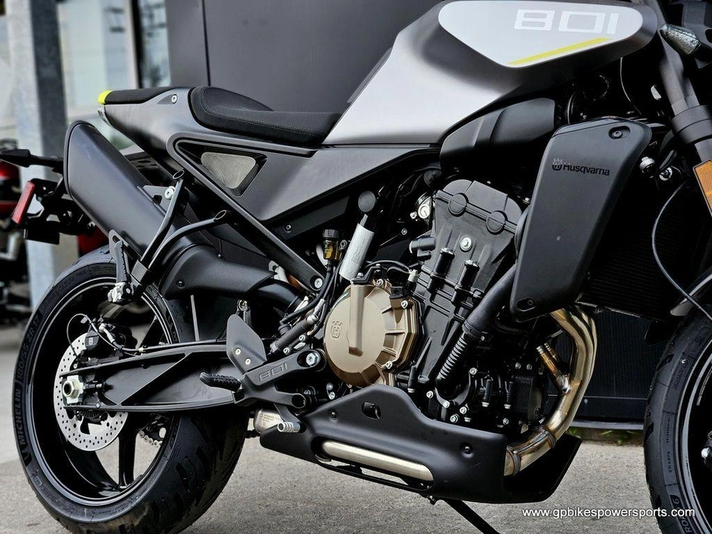 2025 Husqvarna Vitpilen 801