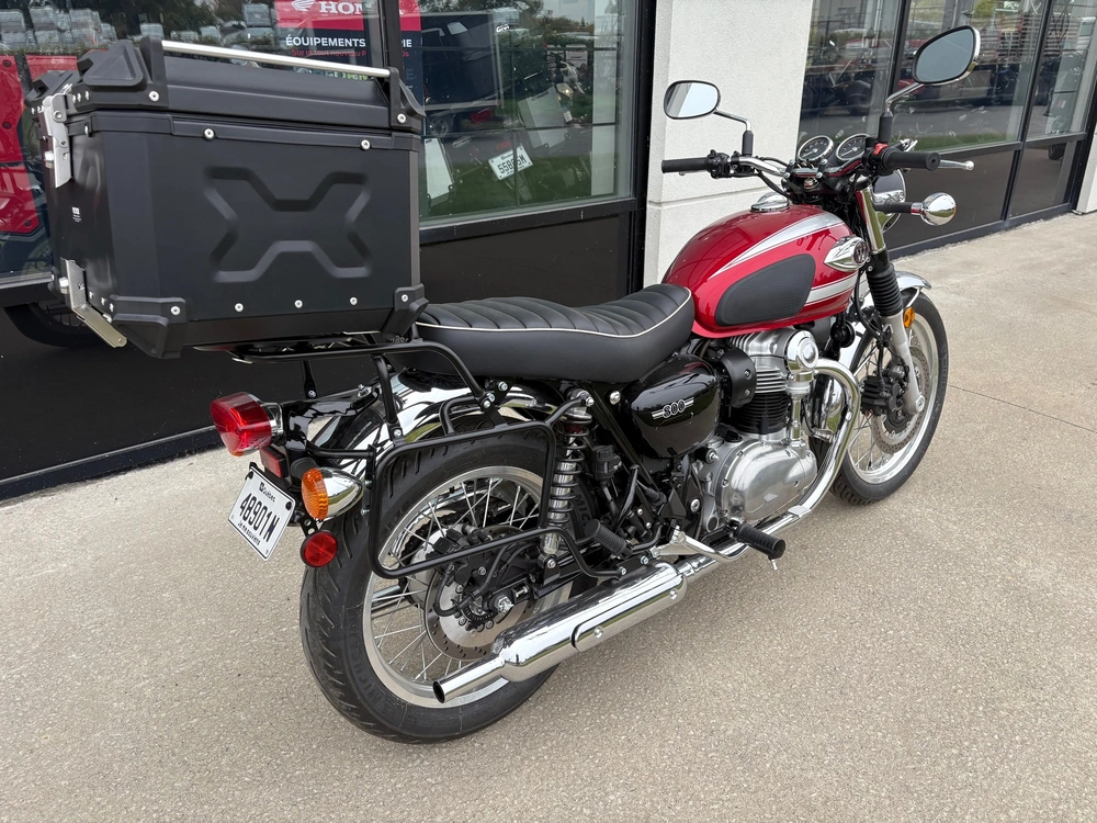 Kawasaki W800 Abs 1400 Km 2022 alt