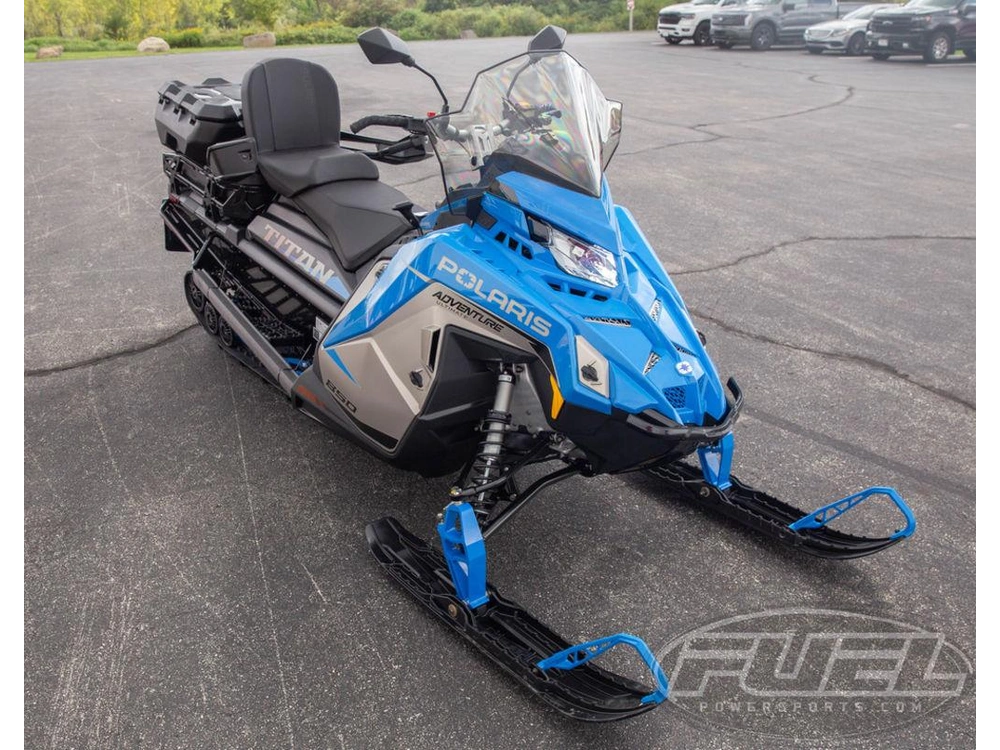 2027 Polaris 850 Titan Adventure Ultimate 1.8 Matte Silver Quartz / Velocity Blue / Glos alt