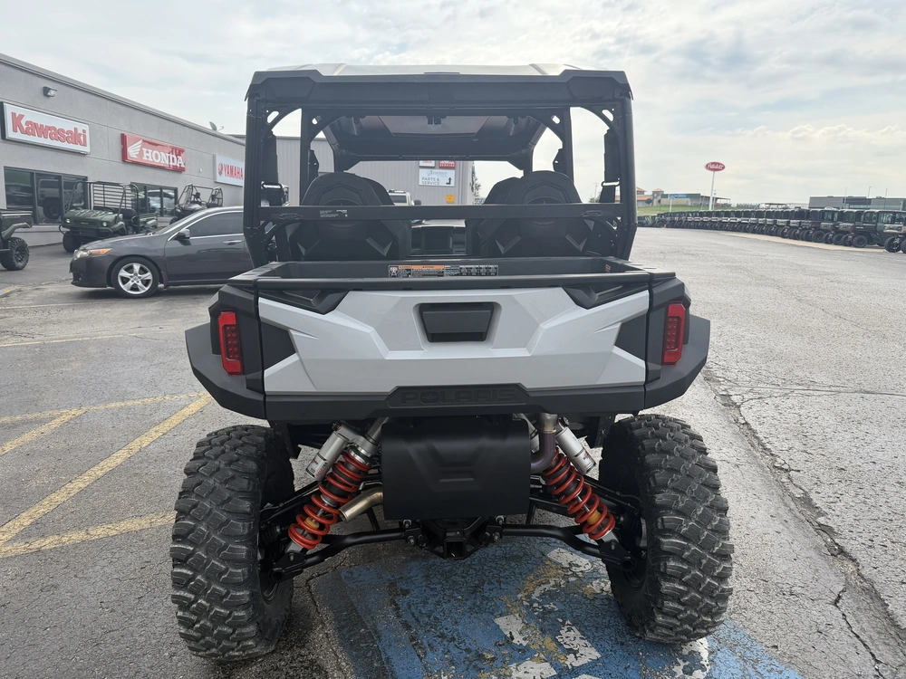 2027 Polaris General Xp 4 Sport