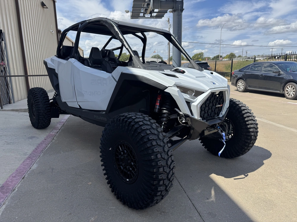 2026 Polaris Rzr Pro R 4 Ultimate Ghost White Metallic Ultimate Ultimate