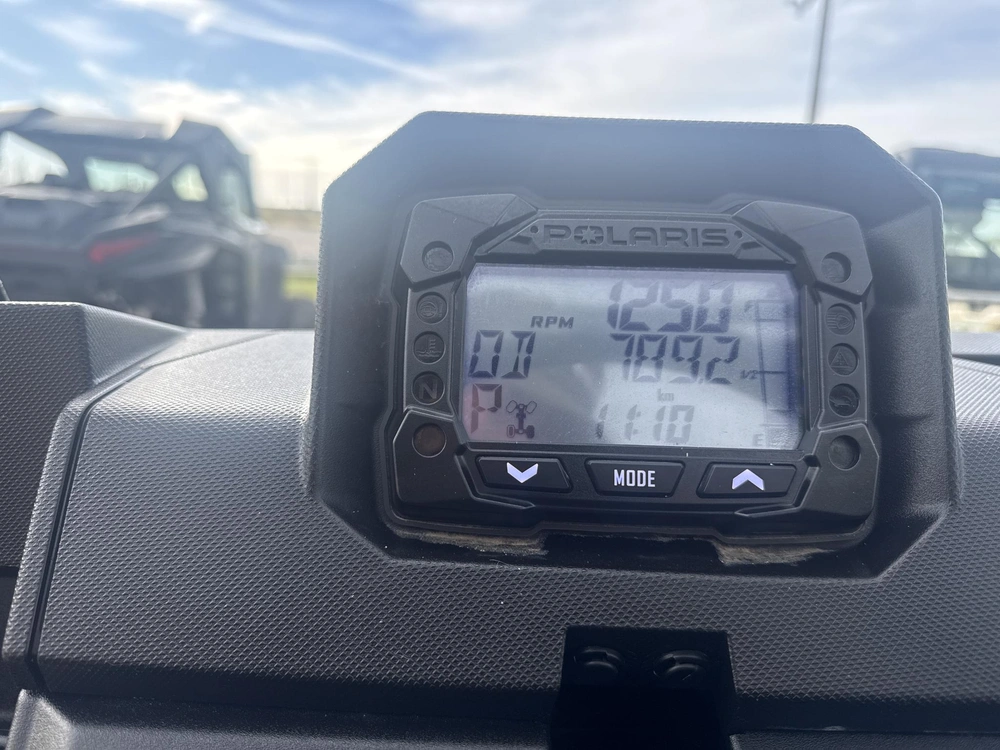 2022 Polaris Rgr 1000 Premium - Stealth Gray alt