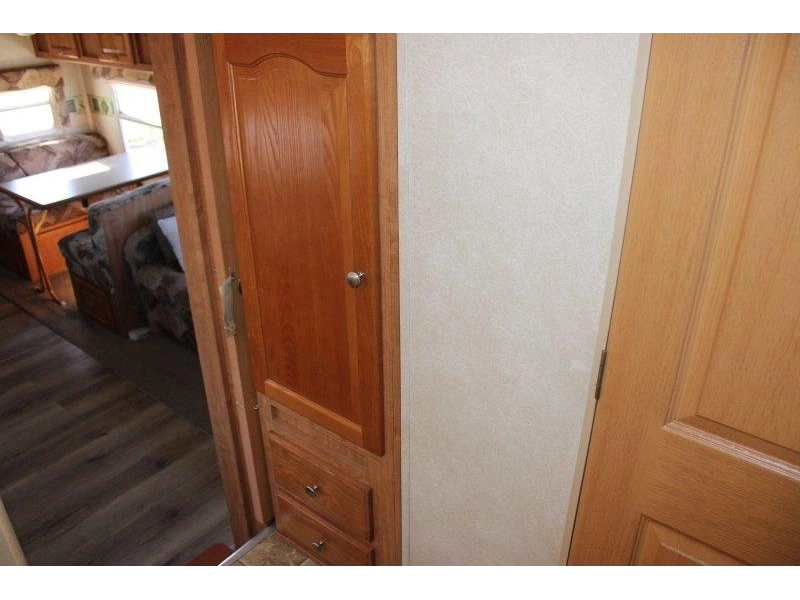 2009 Forest River Flagstaff 8528bhss alt