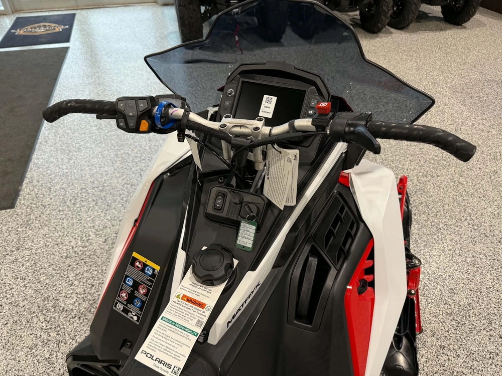 2027 Polaris Indy Vr1 137 alt