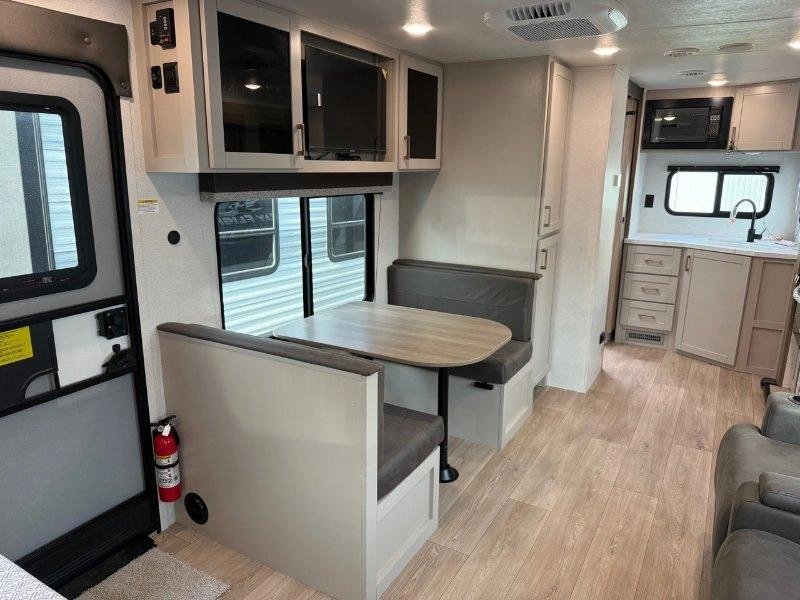Jayco Jayflight 225mls 2027 alt
