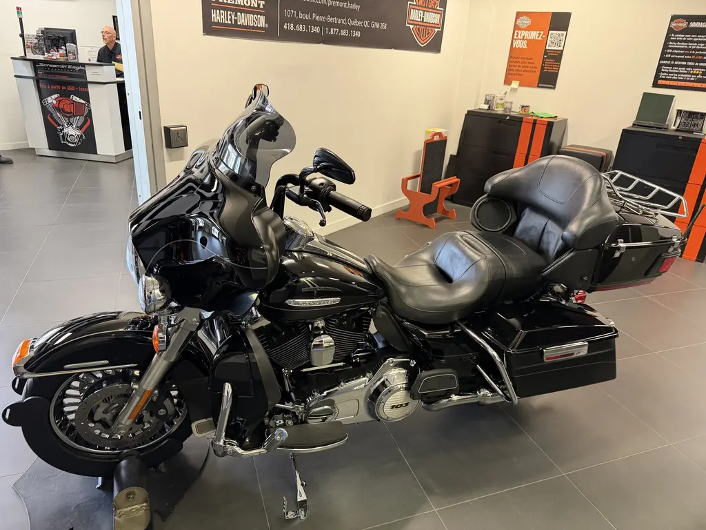 2011 Harley-Davidson Electra Glide Ultra LimitedFLHTK