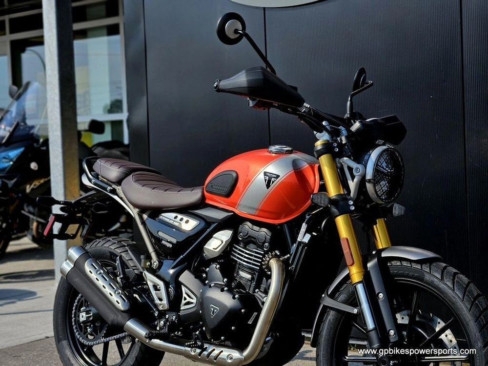 2026 Triumph Scrambler 400 X Baja Orange