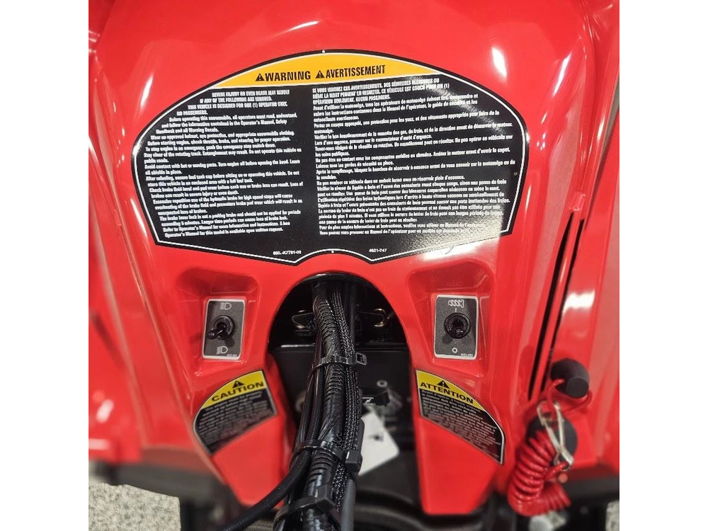 2027 Polaris Indy 200 Es