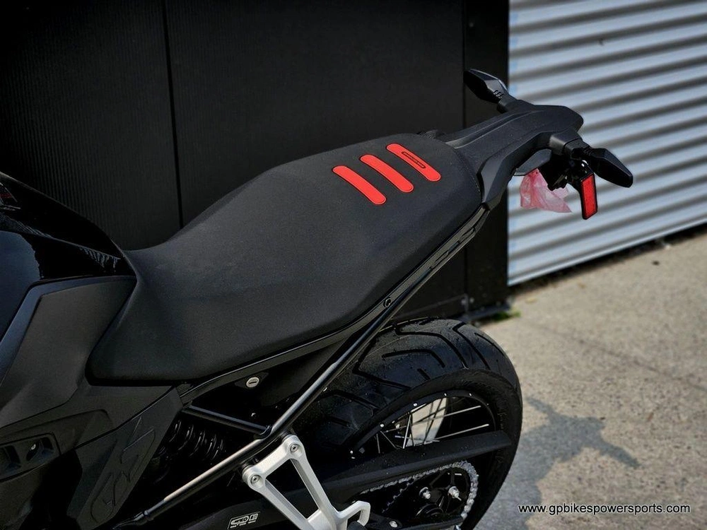 2026 Bmw F 900 Gs Blackstorm Metallic