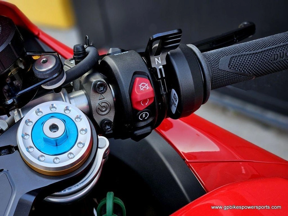2026 Ducati Panigale V4 R