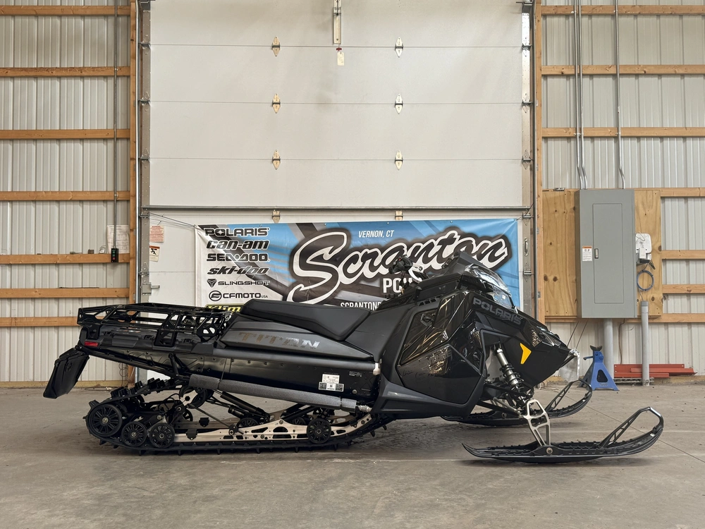2027 Polaris Prostar S4 Titan Adventure 155 Es