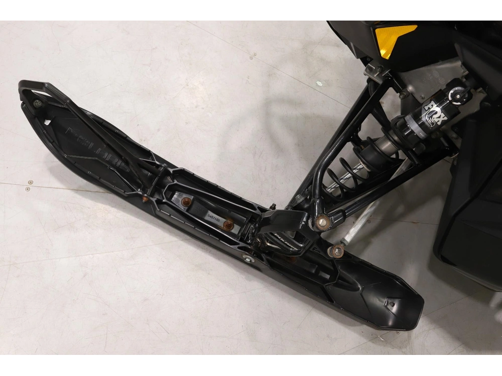 2024 Polaris 650 Indy Adventure 137 alt
