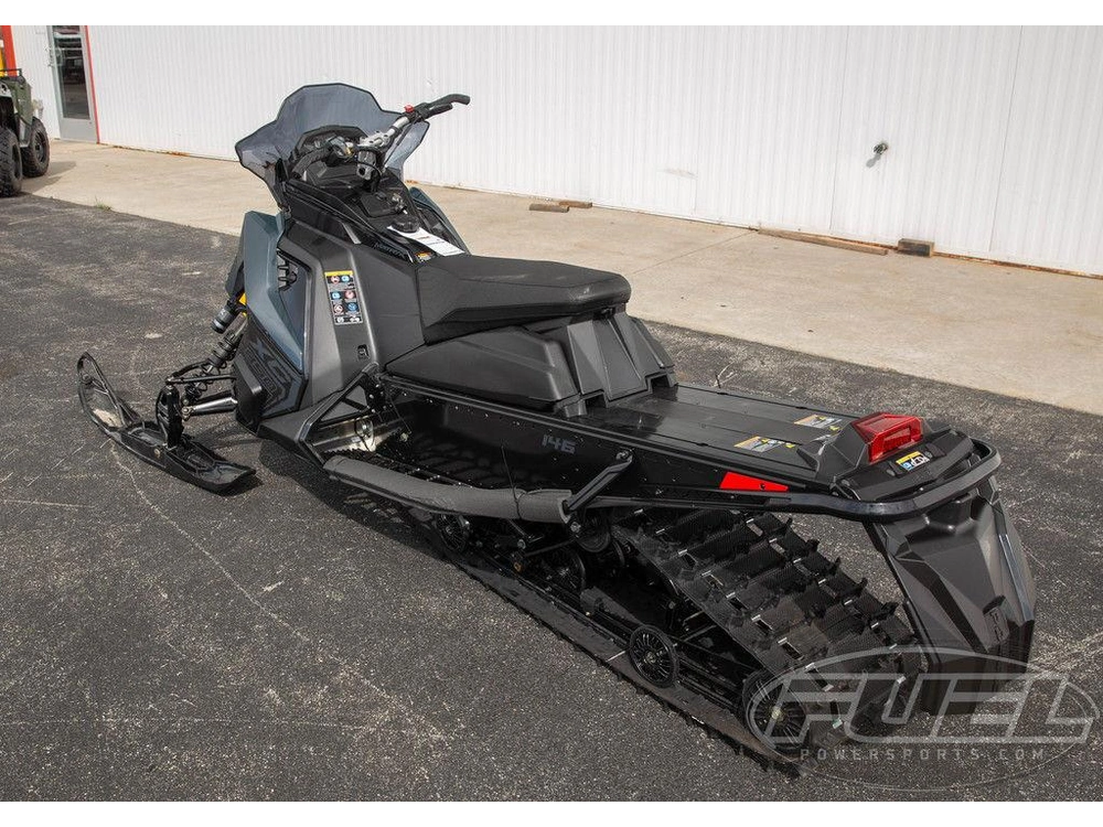 2026 Polaris 850 Switchback Xc 146 Gloss Black / Blue Dusk alt