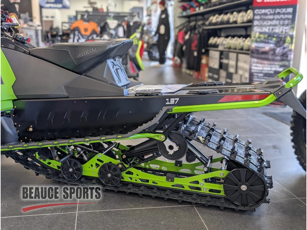 2027 Arctic Cat Zr 858 137 Eps Cn Grn Direction Assistée Suspension Fox Atac Écran Garmin El Tigre alt