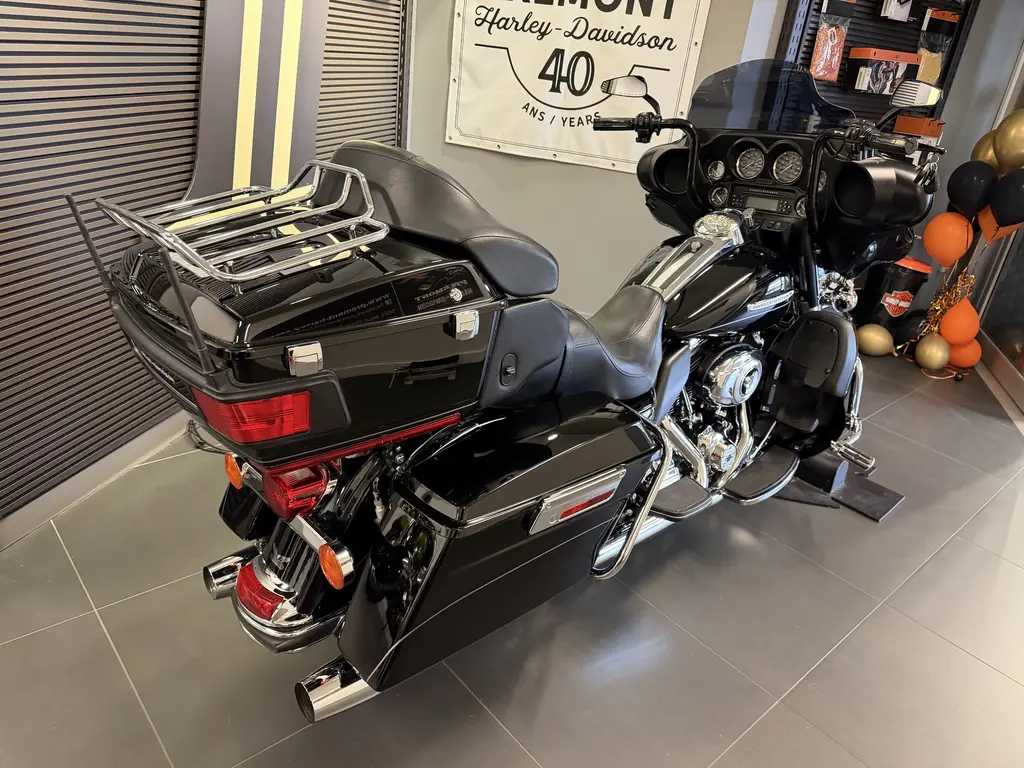 2011 Harley-Davidson Electra Glide Ultra LimitedFLHTK