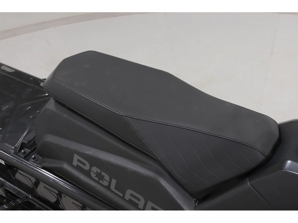 2025 Polaris 850 Rmk Khaos 155 - Only 459 Miles! alt