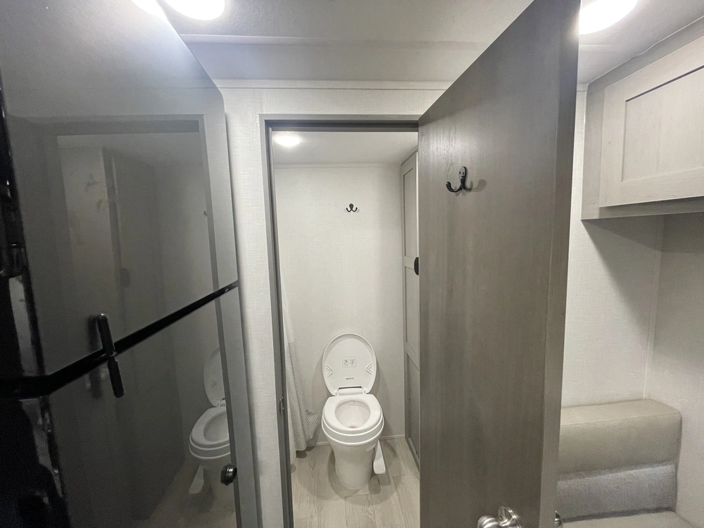 2026 Coachmen Clipper 17fq