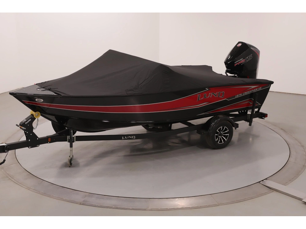 2026 Lund Boat Co 1875 Crossover Xs alt