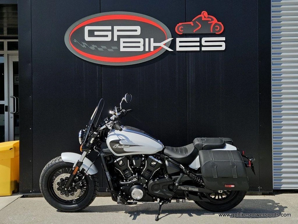 2026 Indian Motorcycle Super Scout® Ghost White Metallic