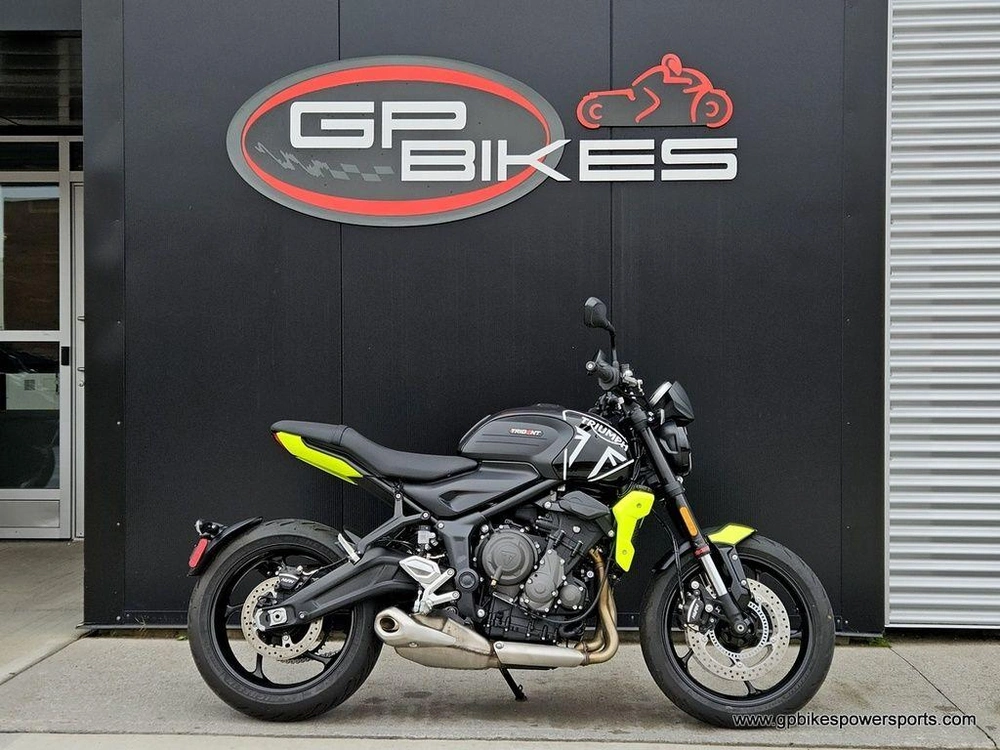 2024 Triumph Trident 660 Jet Black/triumph Racing Yellow