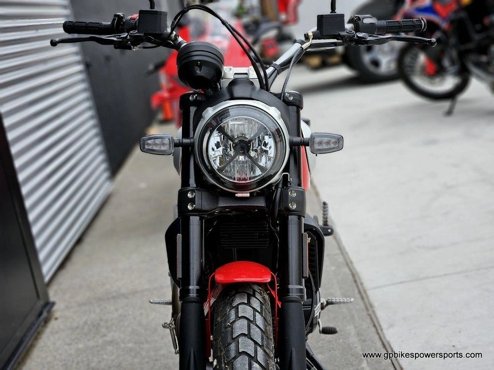 2021 Ducati Scrambler Icon Rosso Ducati