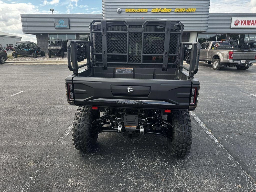 2027 Can-am Defender Xu Limited Hd11 Dark Wildland Camo
