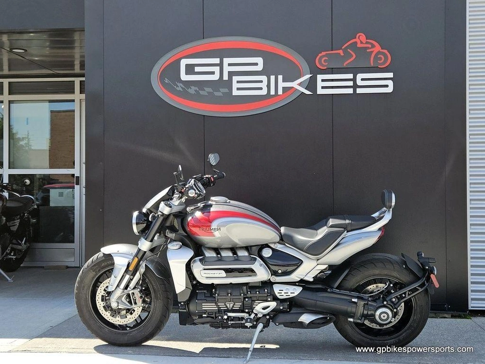 2023 Triumph Rocket 3 R Silver Ice Cranberry Red
