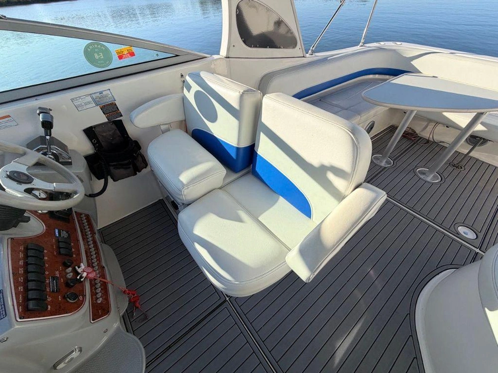 2007 Bayliner 325 Sb