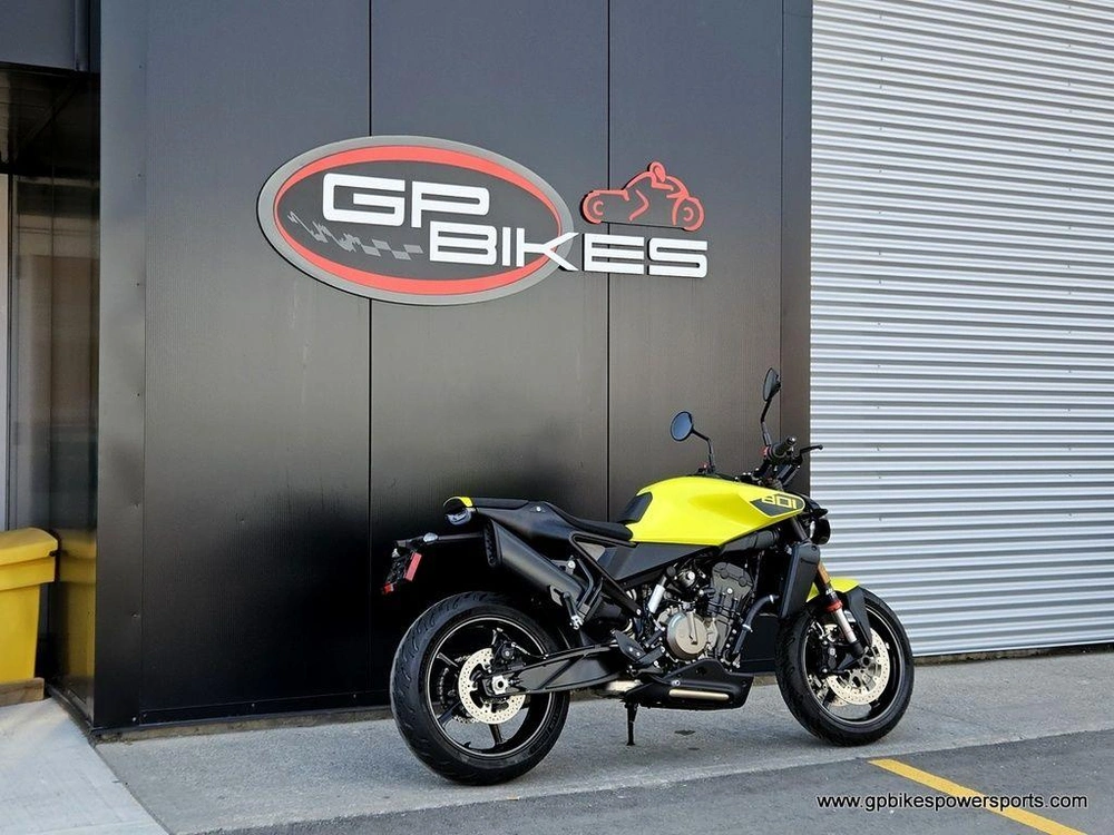 2025 Husqvarna Vitpilen 801 Demo