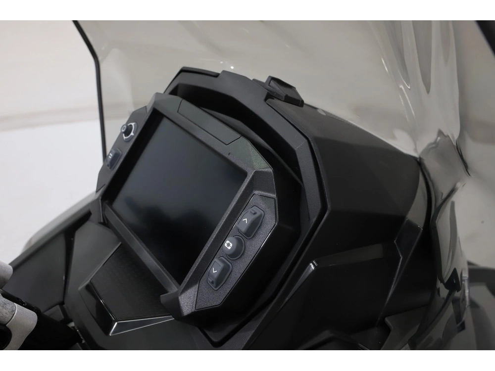 2025 Polaris 650 Titan Adventure 155 1.8 - Wide Track alt