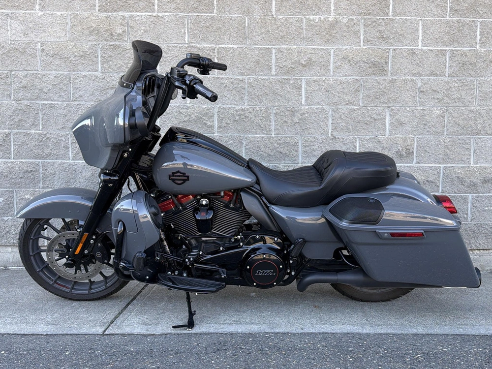 2018 Harley-davidson Flhxse - Cvo™ Street Glide® alt