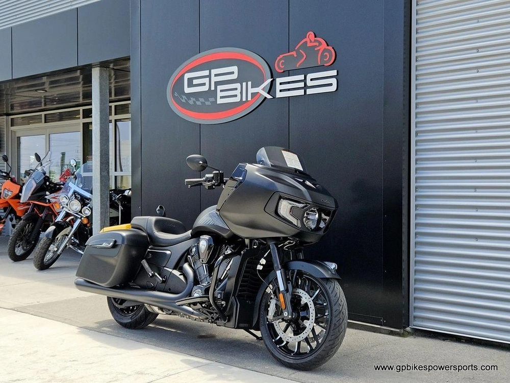 2026 Indian Motorcycle Challenger® Dark Horse® Black Smoke