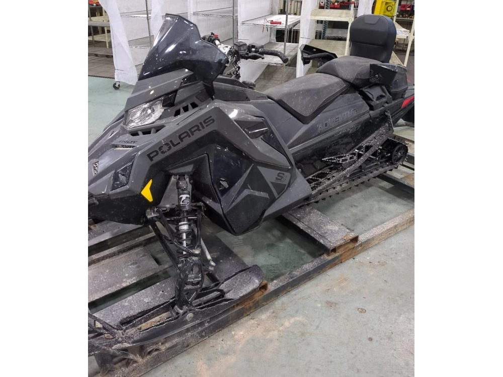 2024 Polaris Prostar S4 Indy Adventure 137 alt
