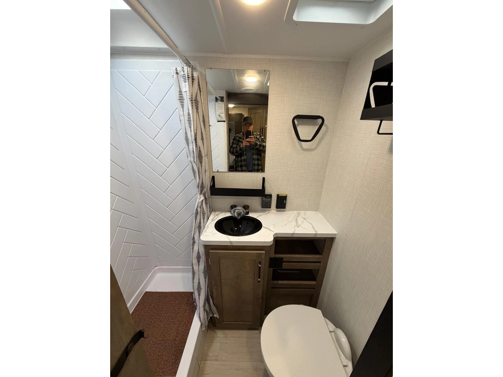 2027 Keystone Rv Springdale 2880brs alt