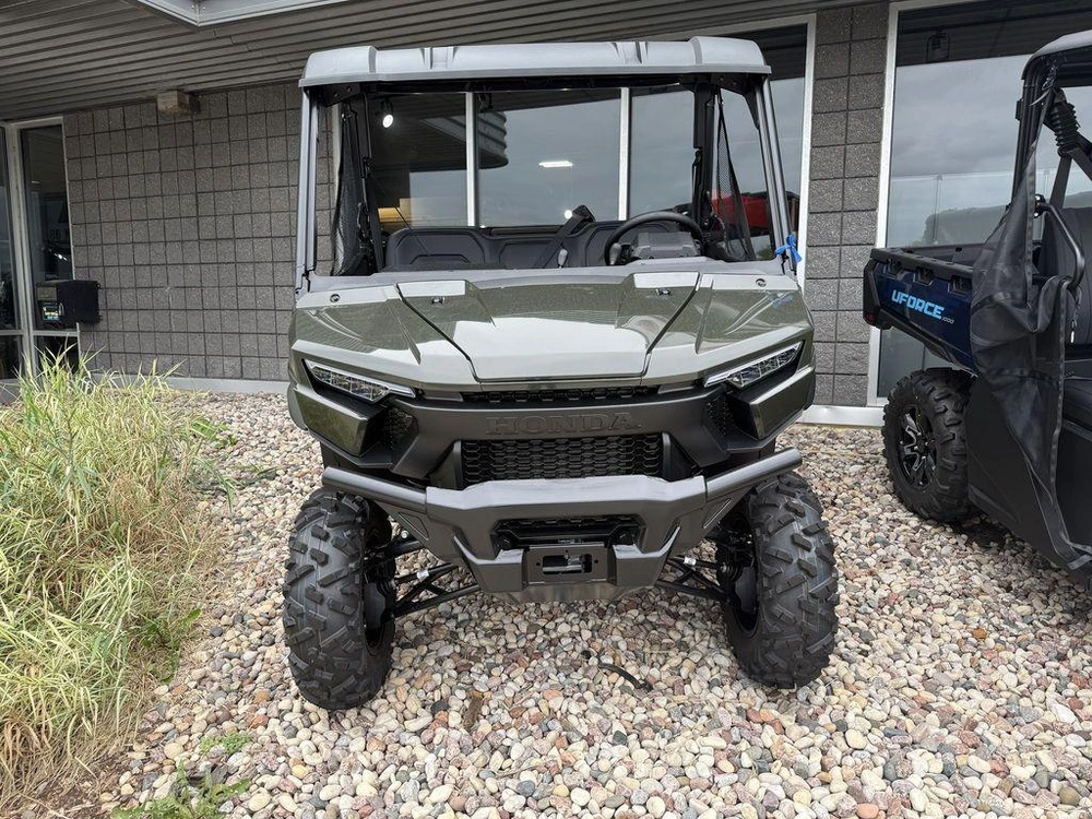 2026 Honda Pioneer 1000 Deluxe