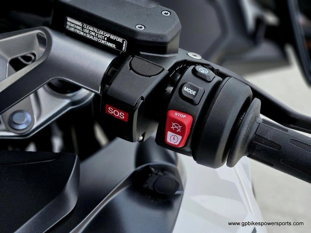 2026 Bmw R 1300 Rt Alpine White 3