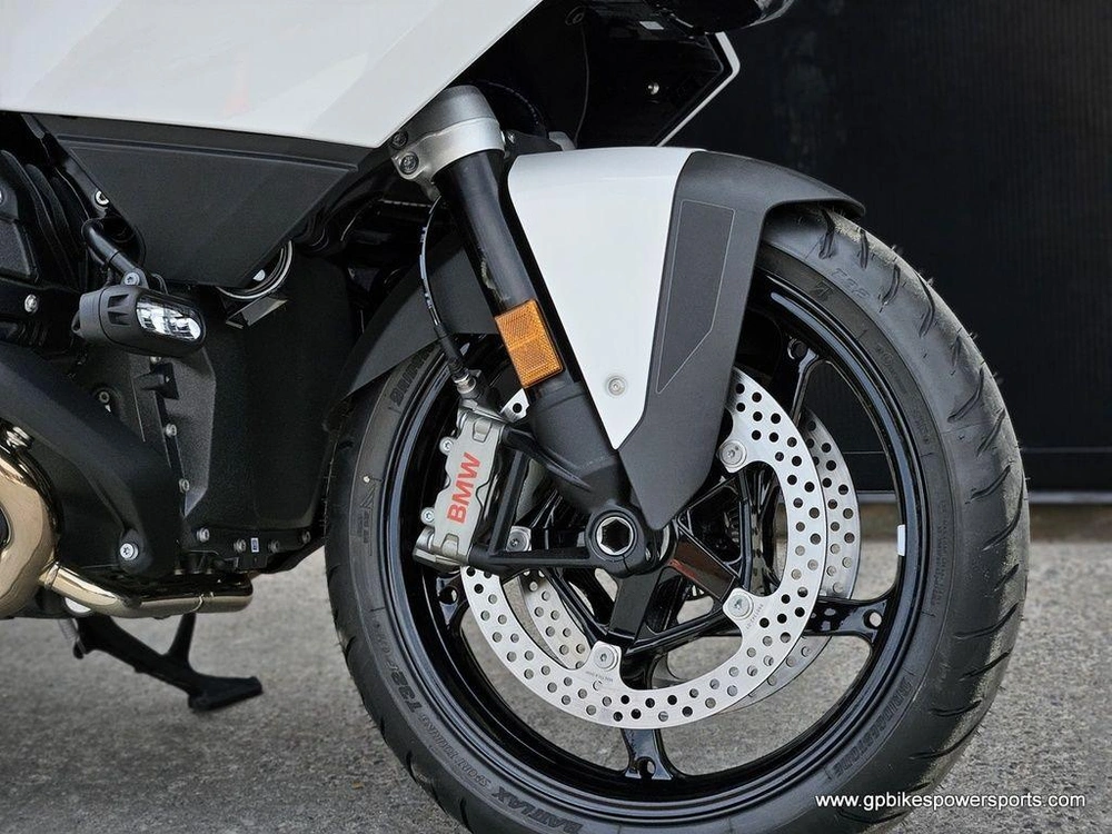 2026 Bmw R 1300 Rt Alpine White 3