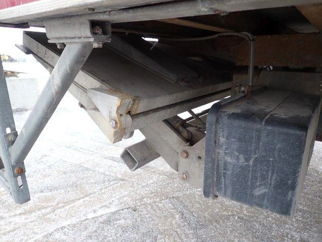 Freightliner M2106 2019