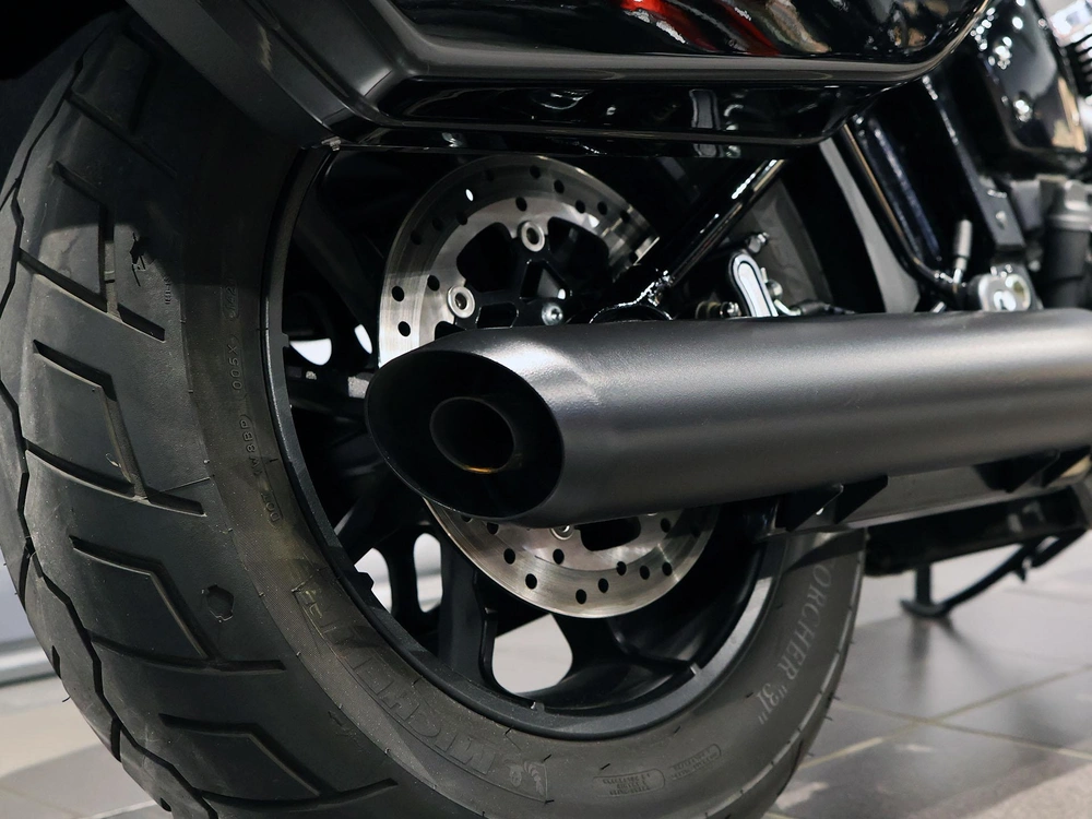 2025 Harley-davidson Low Rider St Fxlrst alt