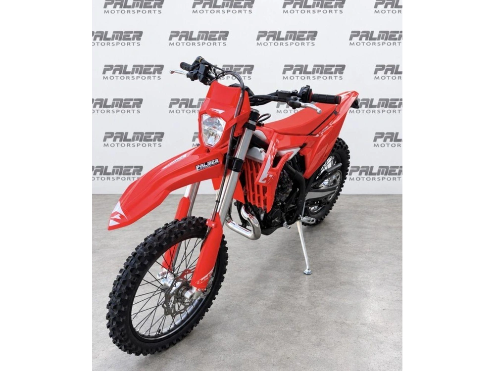 2027 Beta 300 X-trainer Low Boy
