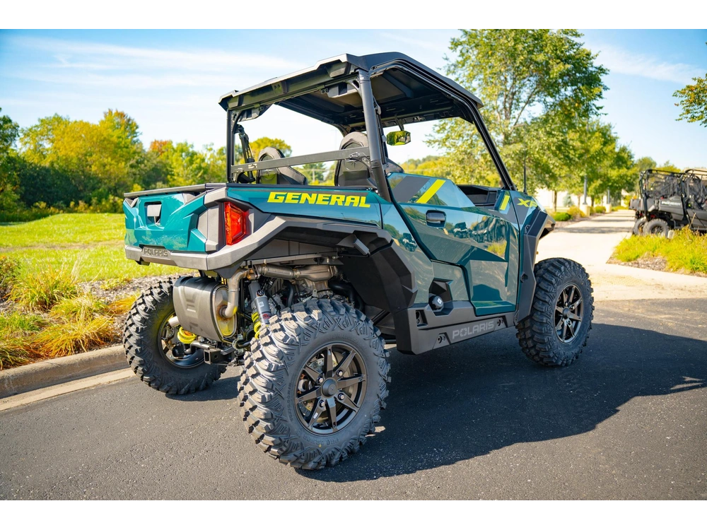 2027 Polaris General Xp 1000 Ultimate alt