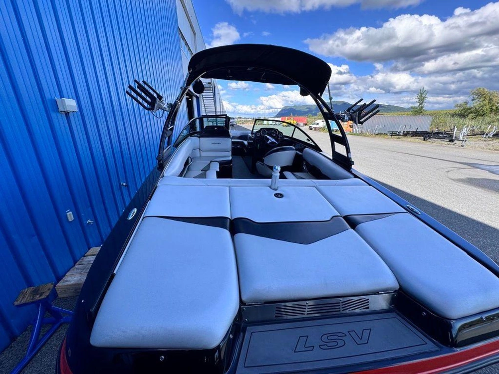 2013 Moomba Lsv